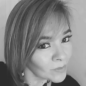 Meet your Posher, Antonia